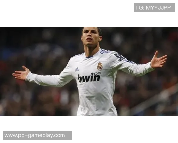 拜仁狂胜马竞四球大捷补时进球点燃全场激情解析